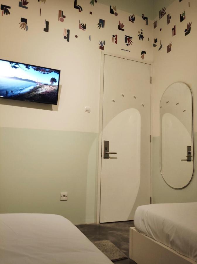 Temmu Co-Living Hostel Bandung Buitenkant foto