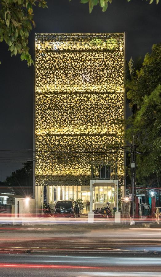 Temmu Co-Living Hostel Bandung Buitenkant foto